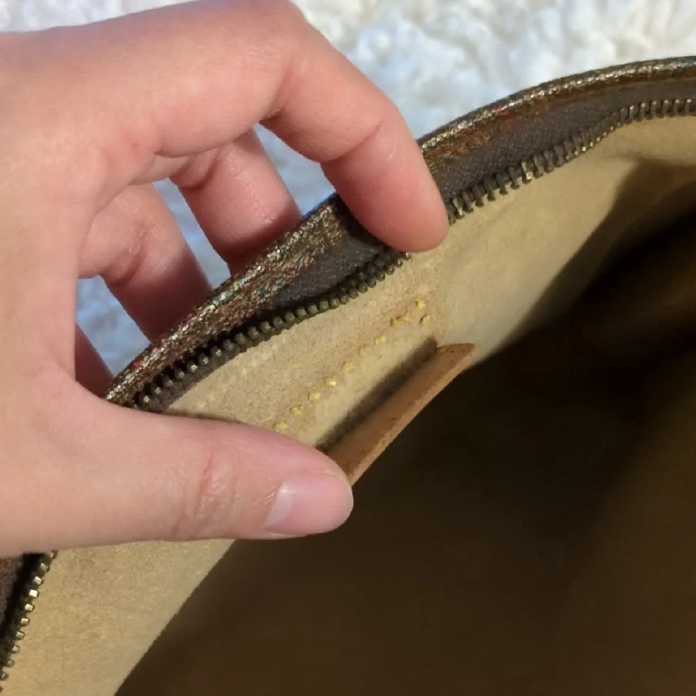 Etro Leather Zip Pouch - Picture 6 of 10